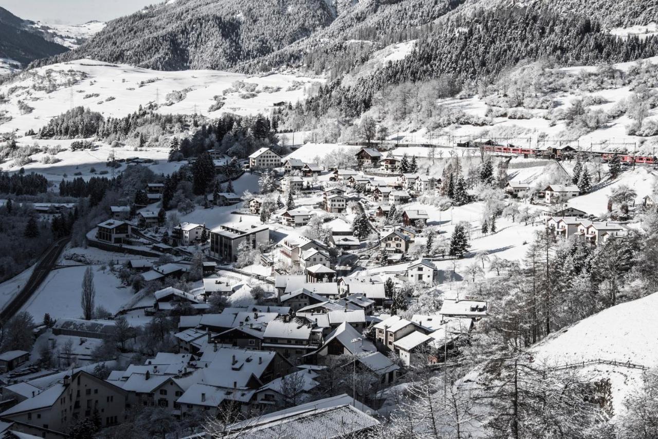 Hotel Bed & Rooms , Corte Rossa -1 Min Walk To Bernina Express Tirano Ngoại thất bức ảnh